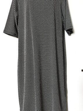 True Envy Dress, Black/White Polka Dot Midi Short Sleeve Summer  (XL)